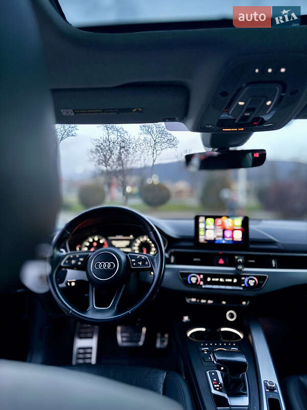 Седан Audi A4 2016 в Виноградові