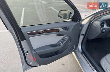 Седан Audi A4 2015 в 