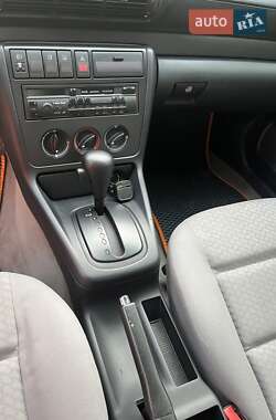 Седан Audi A4 1996 в Конотопі