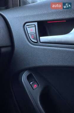 Седан Audi A4 2012 в 