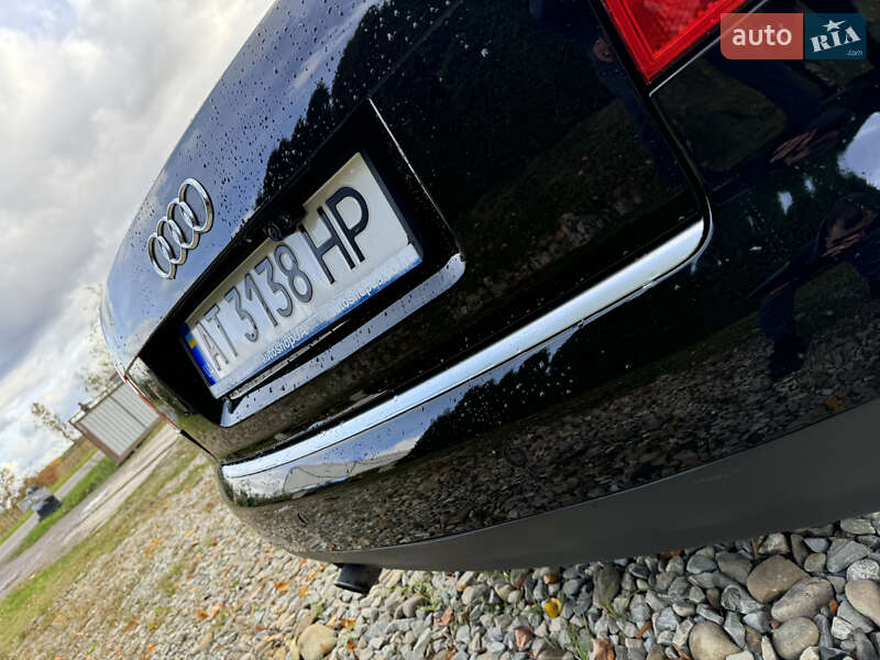 Седан Audi A4 2001 в Івано-Франківську