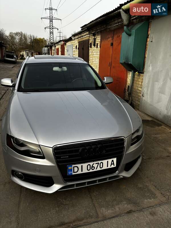 Audi A4 2011