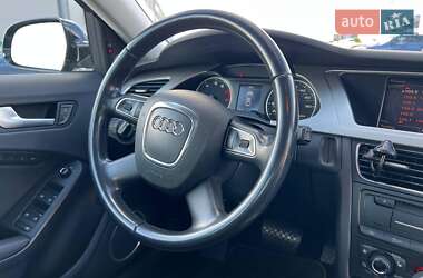 Седан Audi A4 2010 в 