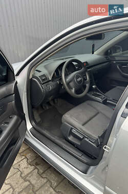 Седан Audi A4 2004 в 
