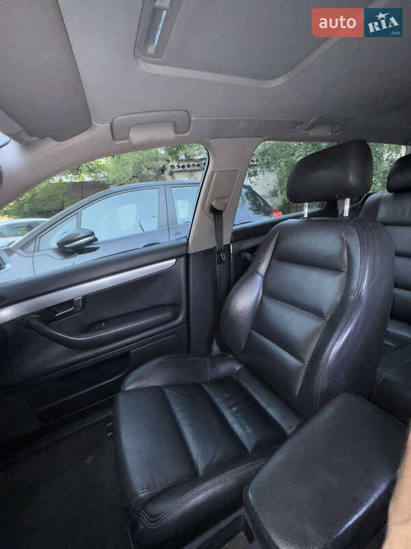 Універсал Audi A4 2002 в Києві