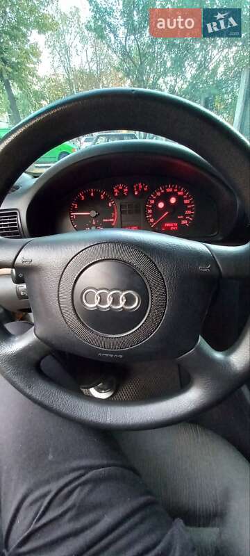 Седан Audi A4 1999 в Харкові