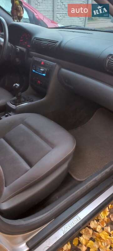 Седан Audi A4 1999 в Харкові