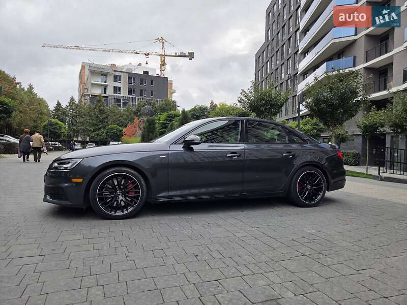 Седан Audi A4 2018 в Львові