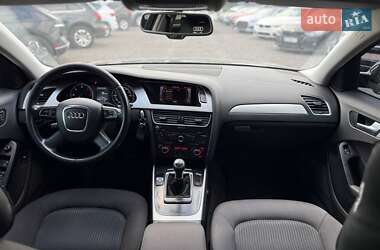 Седан Audi A4 2012 в 