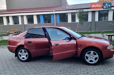 Седан Audi A4 1996 в 