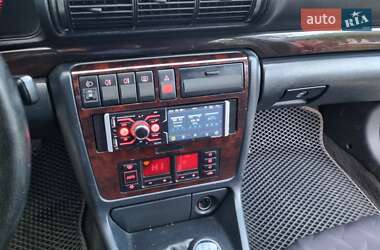 Седан Audi A4 1996 в 