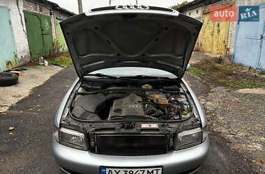 Седан Audi A4 1999 в 