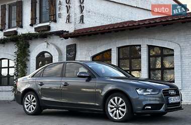 Седан Audi A4 2013 в 