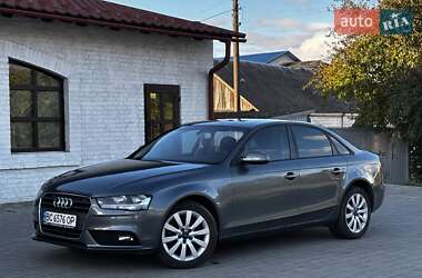 Седан Audi A4 2013 в 