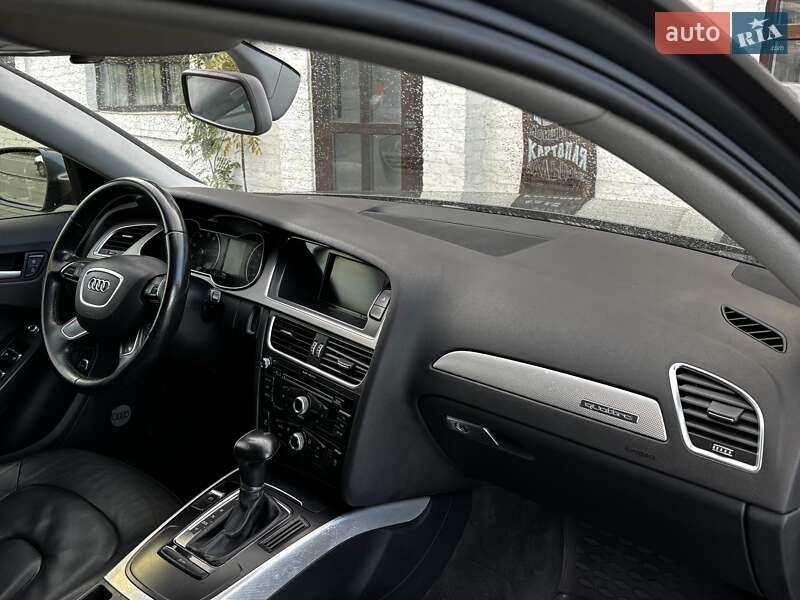 Седан Audi A4 2013 в Красилові