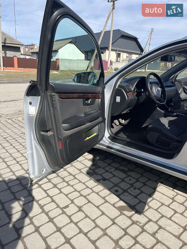 Універсал Audi A4 2002 в Сокирянах