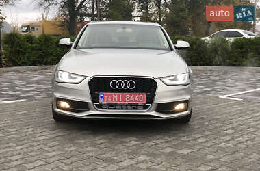 Седан Audi A4 2015 в 