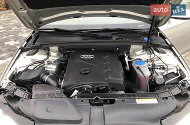 Седан Audi A4 2015 в 