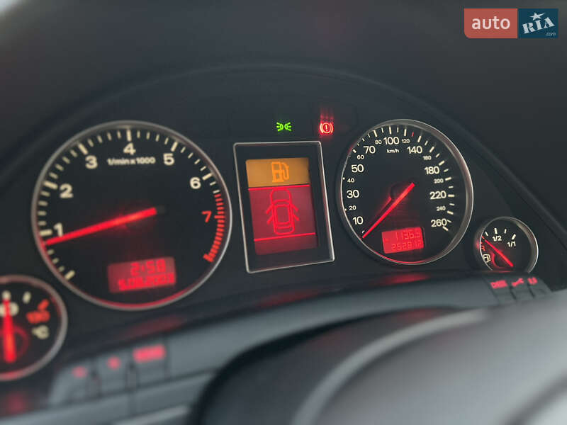 Седан Audi A4 2004 в Тернополе