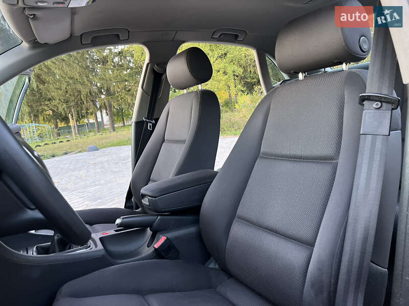 Седан Audi A4 2004 в Тернополе