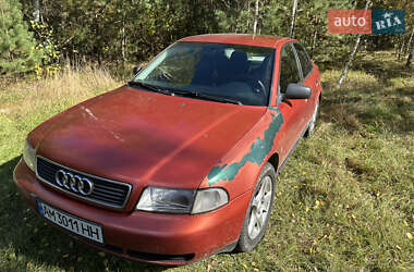 Седан Audi A4 1995 в  фото 3 Седан Audi A4 1995 в