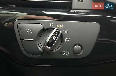 Седан Audi A4 2017 в 