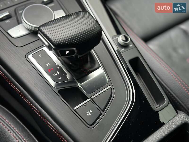 Седан Audi A4 2017 в Киеве фото 37 Седан Audi A4 2017 в Киеве