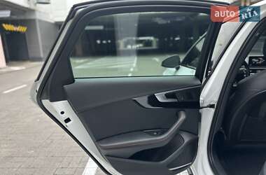 Седан Audi A4 2017 в 