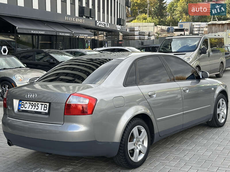 Седан Audi A4 2002 в Львові