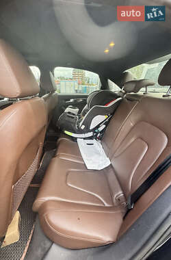 Седан Audi A4 2012 в 