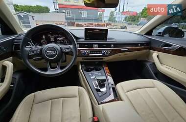 Седан Audi A4 2018 в 