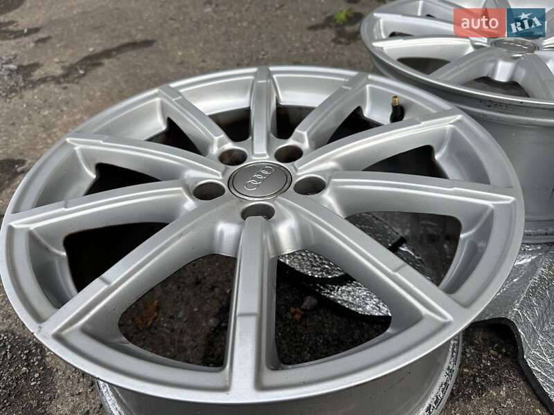 Седан Audi A4 2015 в Львове фото 5 Седан Audi A4 2015 в Львове