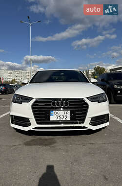 Седан Audi A4 2018 в 