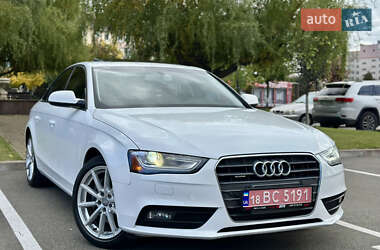 Седан Audi A4 2014 в 