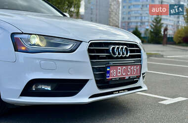 Седан Audi A4 2014 в 