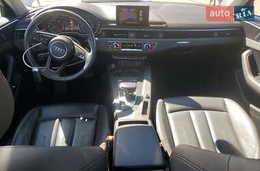 Седан Audi A4 2018 в 