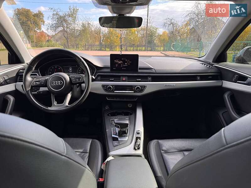 Седан Audi A4 2016 в Стрые
