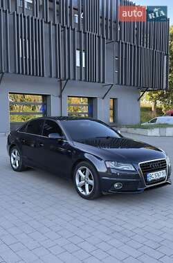 Седан Audi A4 2012 в Львові
