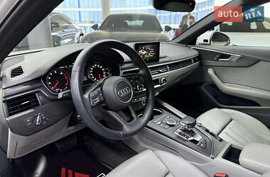Седан Audi A4 2018 в 