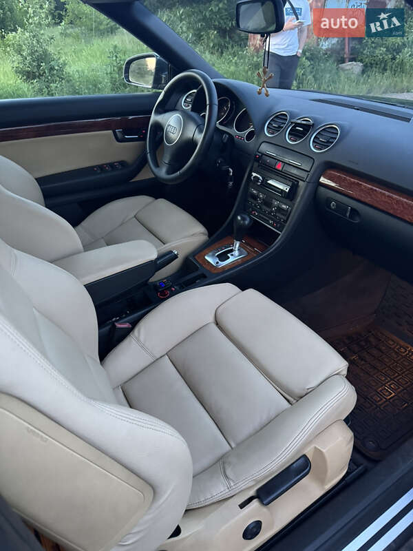 Кабріолет Audi A4 2004 в Умані