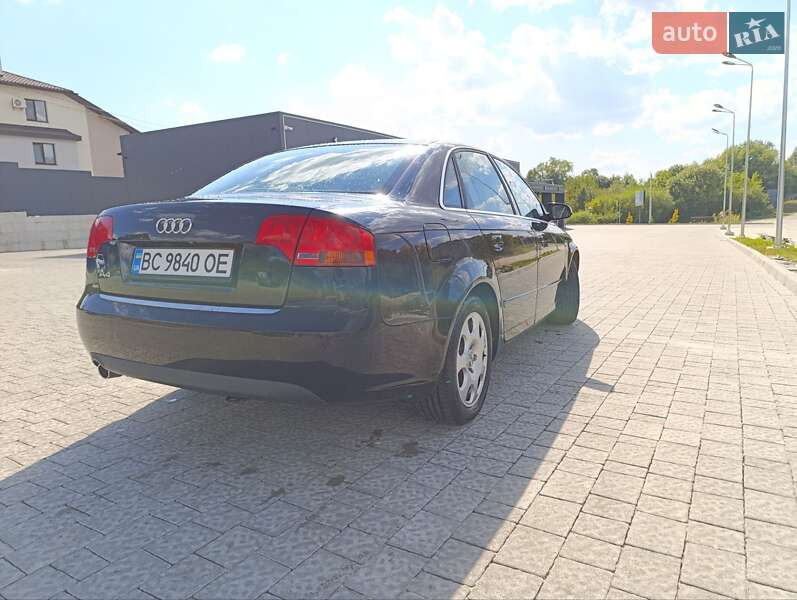 Седан Audi A4 2004 в Львове