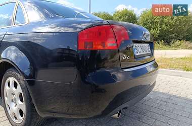 Седан Audi A4 2004 в  фото 18 Седан Audi A4 2004 в
