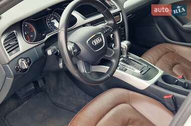 Седан Audi A4 2012 в 