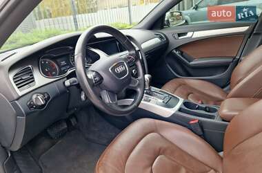 Седан Audi A4 2012 в 