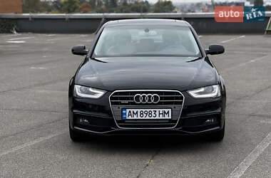 Седан Audi A4 2015 в 
