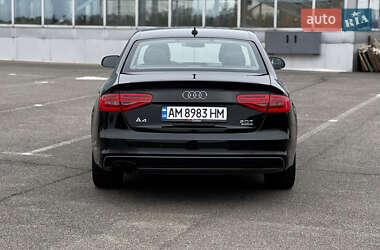 Седан Audi A4 2015 в 