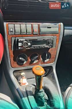 Седан Audi A4 1996 в 