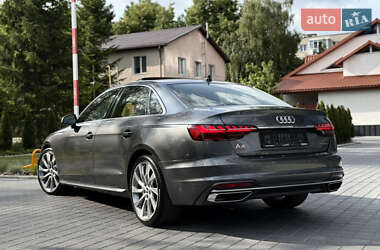 Седан Audi A4 2021 в 
