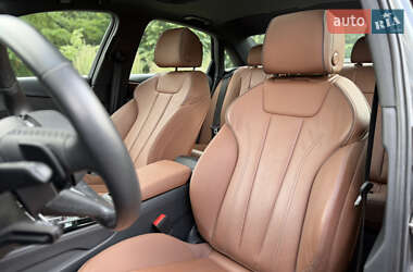 Седан Audi A4 2021 в 