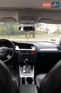Седан Audi A4 2011 в 